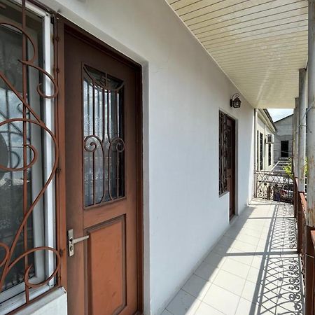House On Ganja Street Hotel Kʼutʼaisi Exterior foto